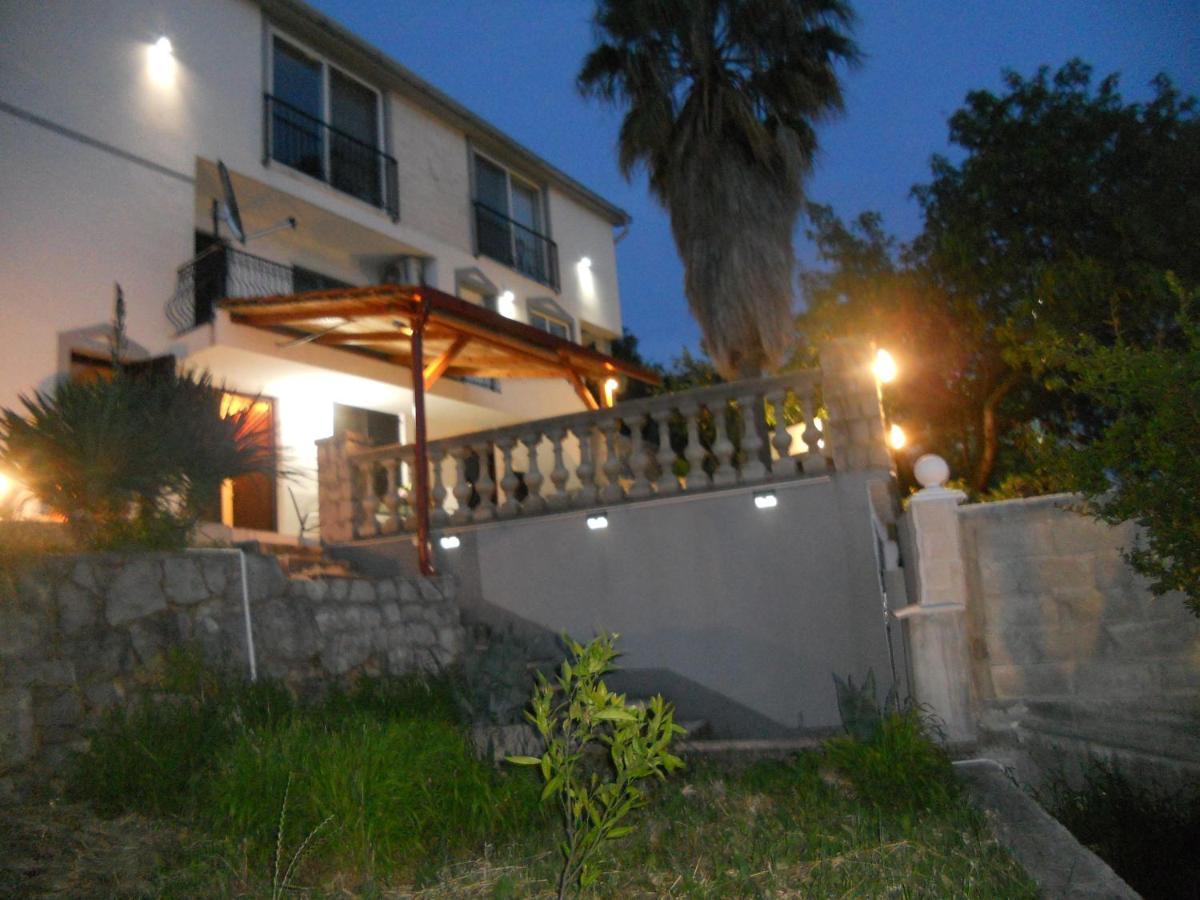 Blue Horizon Apartment Dobra Voda Ngoại thất bức ảnh